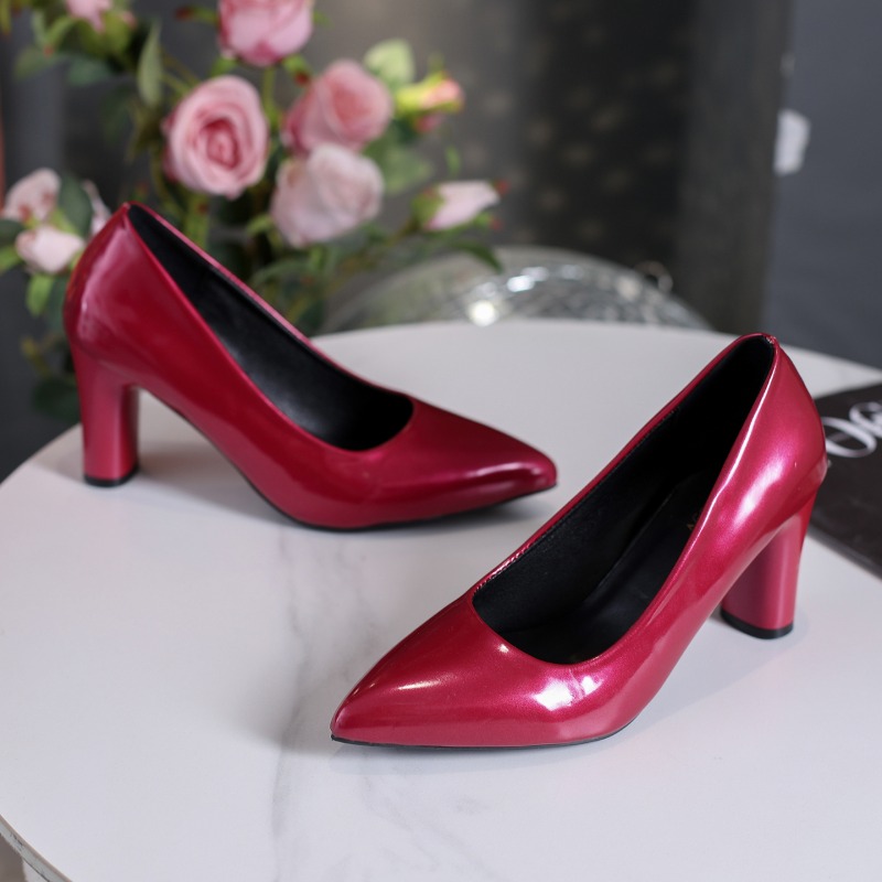 Pump Heel Block - Escarpins en cuir verni grande taille,
