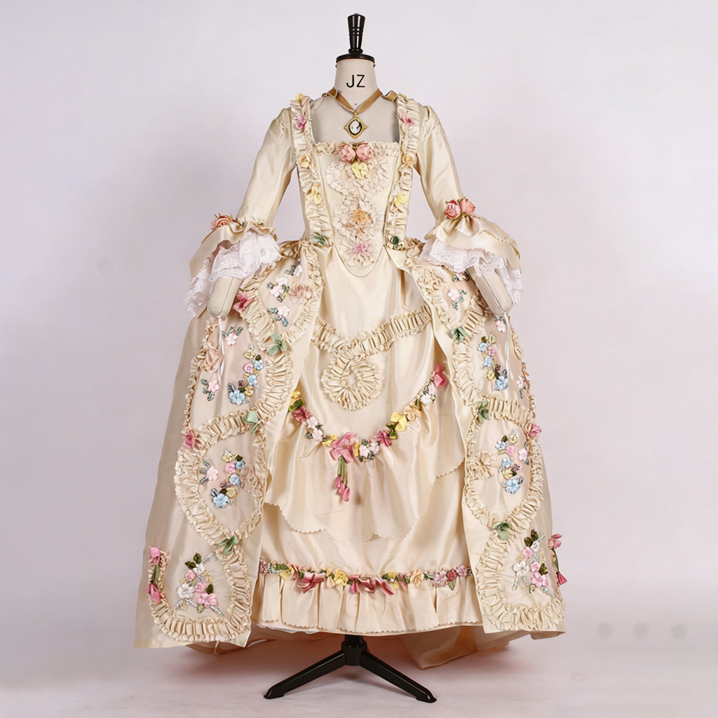 Evening Gown - Robe à la française du XVIIIe