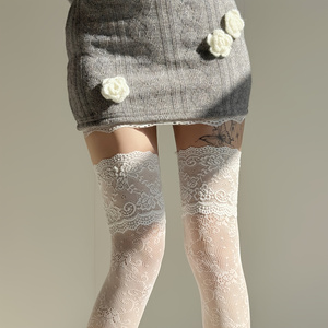1 paire de chaussettes au-dess - Lace Dress avis et prix